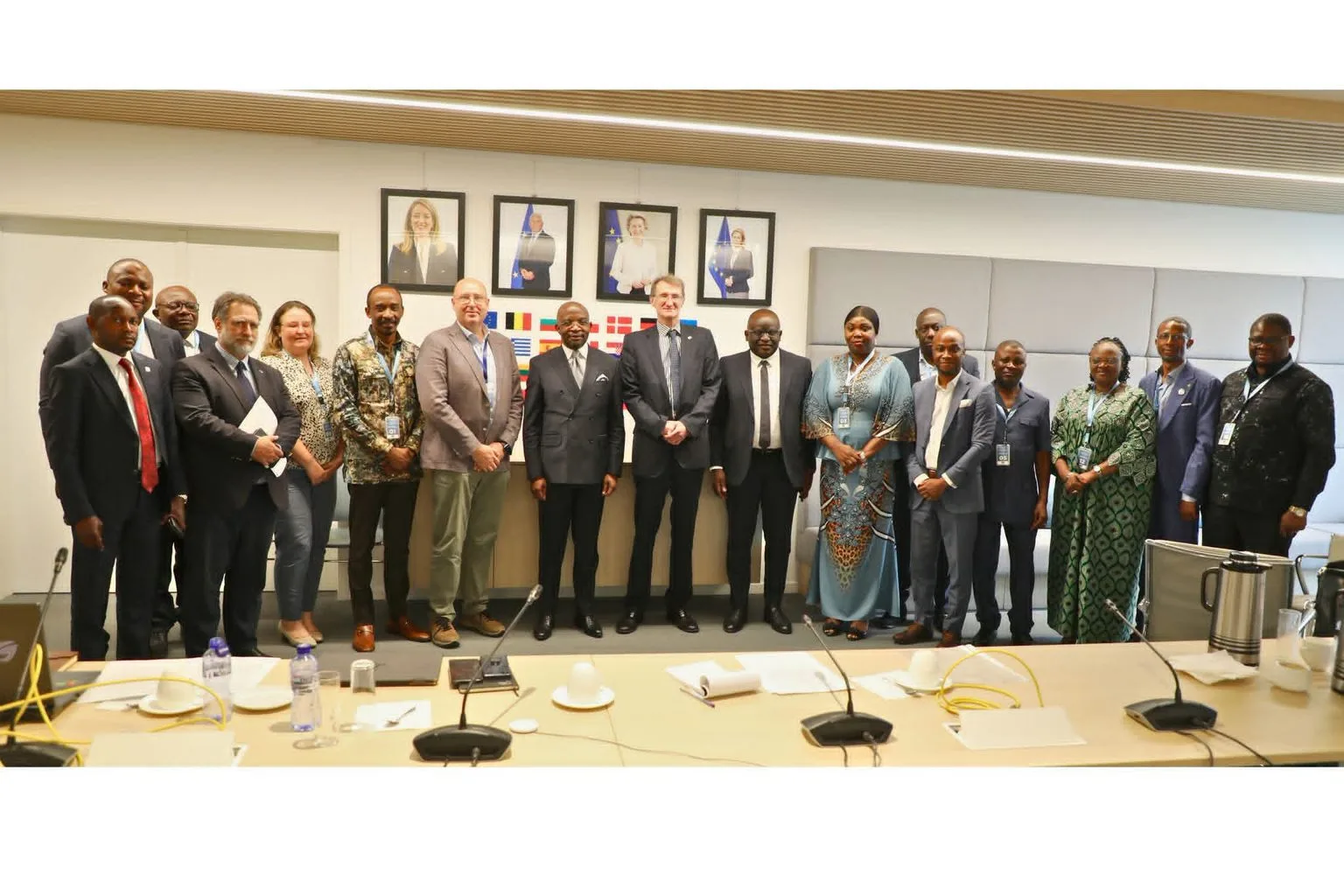 Partenariat RDC-Union européenne : Marc Ekila copréside le 2ᵉ COPIL du projet de formation professionnelle dans les secteurs stratégiques