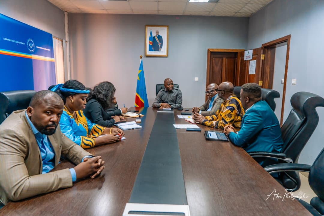 FORMATION PROFESSIONNELLE : MARC EKILA LIKOMBO ET L’ONICIV CONVIENNENT D’UN PARTENARIAT POUR LA CERTIFICATION DES MÉTIERS TECHNIQUES